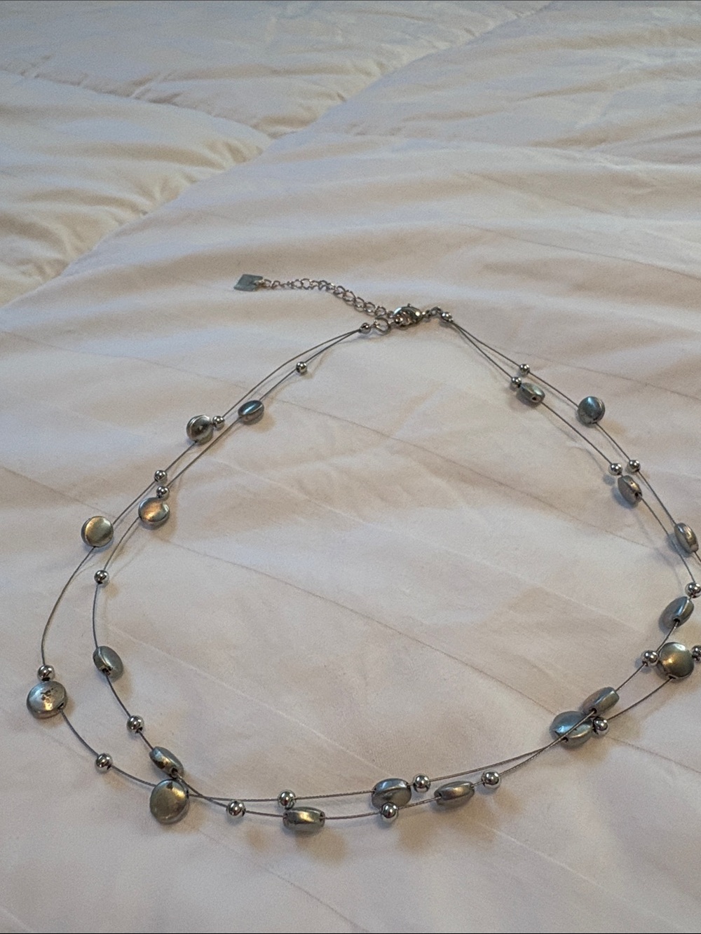 Delicate silver color choker style Necklace